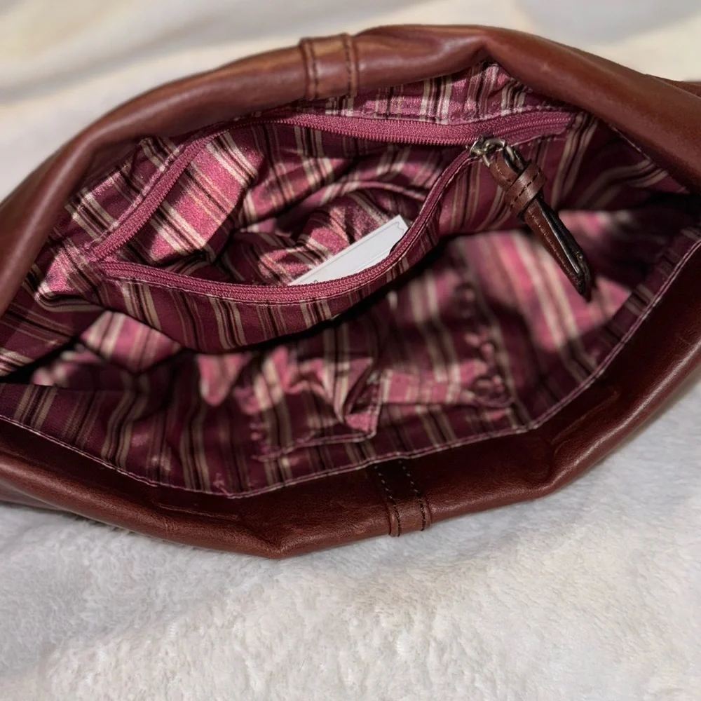 Vintage fossil clutch purse